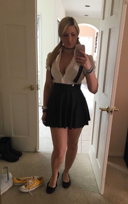 anikkaalbrite 13 03 2017 173645 Here is my schoolgirl outfit I wore today at work