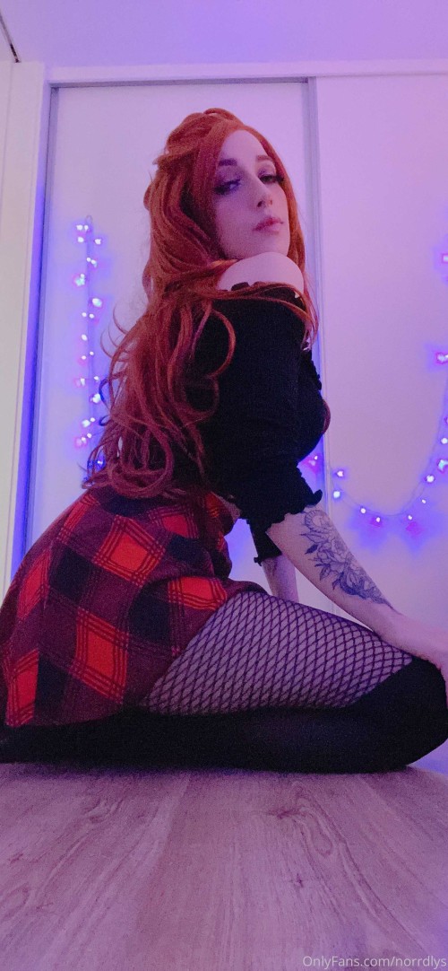 nordlys 2020 04 30 272819653 skirt and sockings i love this combo tbh ? edited pa