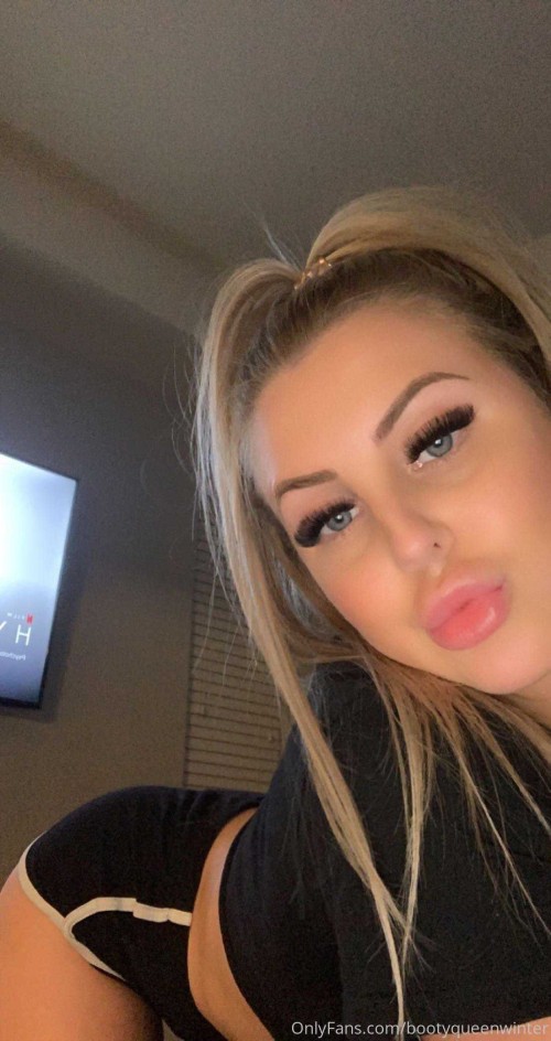 haleyysmith 03 11 2021 2264580164 OMG ?? I made a new squirt video and I’m sending it out right now 