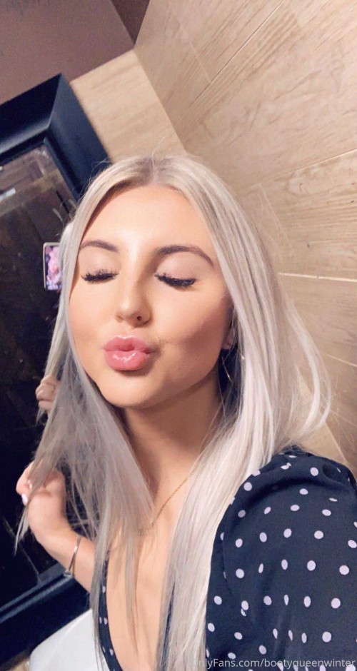 haleyysmith 04 08 2021 2183056553 These perfect little lips were sucking some frat boy cock yesterda