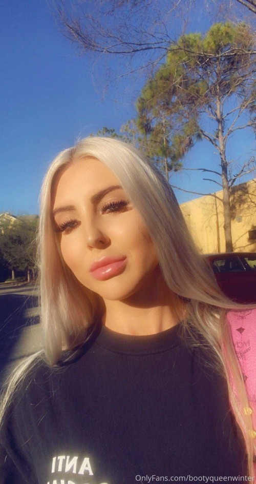 haleyysmith 05 05 2021 2101231821 Goodmorning loves ?? can’t wait to have a wet Wednesday with you t